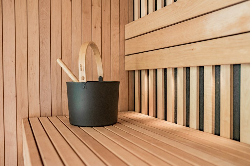 Best Home Sauna (2026): Infrared vs Traditional